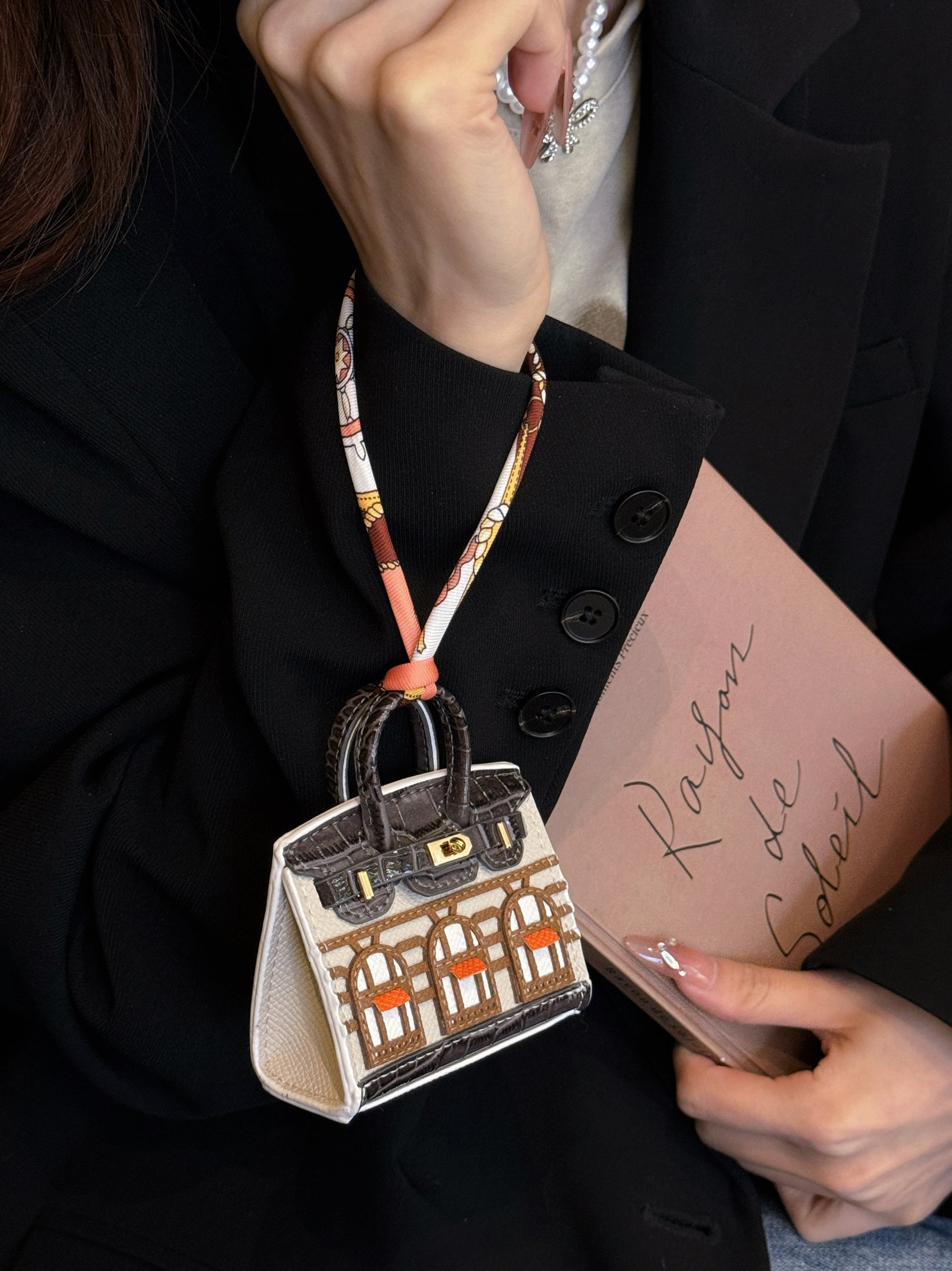 Bag Charm AirPods holder